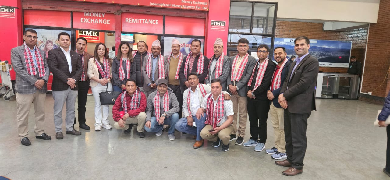माट्टा मेलामा सहभागी हुन पर्यटन व्यवसायी मलेशिया प्रस्थान